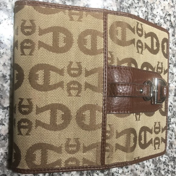 π Etienne Aigner Signature Wallet π - Picture 2 of 14